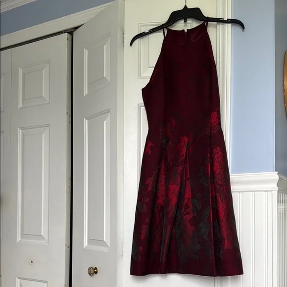 white house black market burgundy dress White House Black Market: Burgundy Floral Jacquard